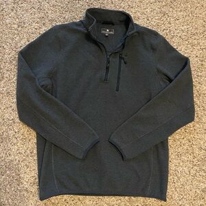 Mens Southern Shirt Pullover Size Medium. (Dark Navy blue in color.)